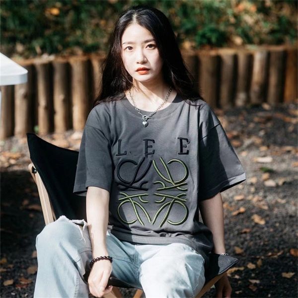 

spring new loose embroidered t-shirt 80% off factory wholesale, White