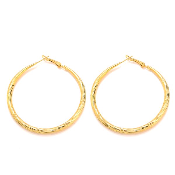 Nuovo paio di grandi orecchini a cerchio placcati in oro da 9 carati
