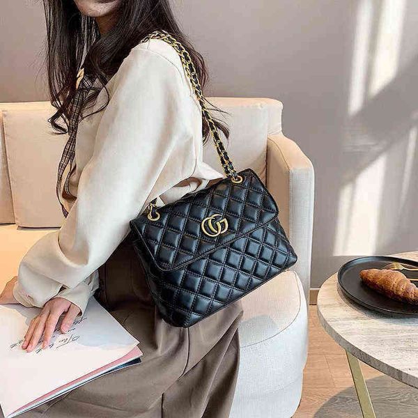 

factory direct sale women's bag 2022 new high-grade foreign style messenger versatile ins simple retro one shoulder underarm small satc