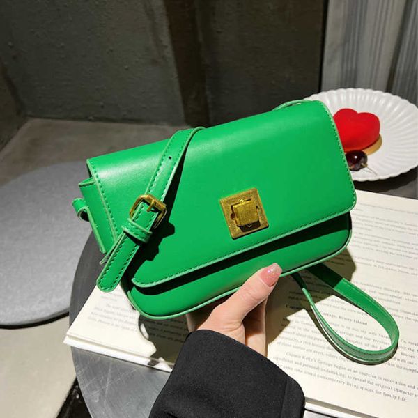 

hbp fashion women's bag 2022 new korean version of tofu bags urban simple retro one-shoulder messenger tide all-match solid color