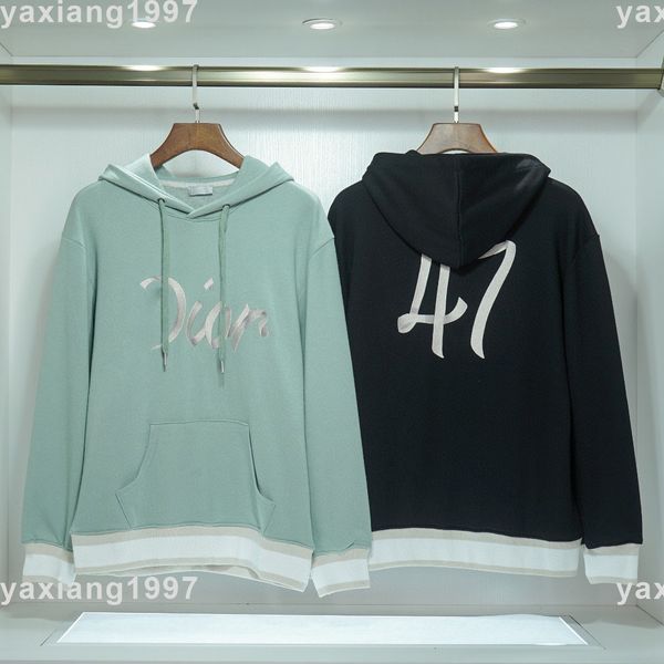 

2022ss spring and summer new shirt high grade cotton sweatshirts printing short pants sleeve round neck panel t-shirt size s-m-l-xl--xxxl, Black;brown