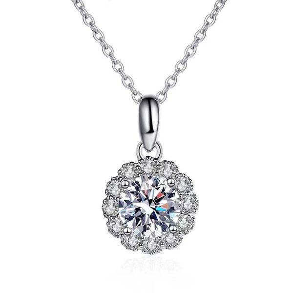 

other trendy 1 d color moissanite flower necklace for women silver 925 jewelry white gold plated vvs1 gift
