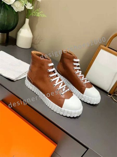 

2022 luxury designer casual shoes red sole low flat spikes flats black blue suede silver diamond men women sneaker ly211201