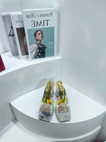 

shoes high-heeled slippers are full of high-grade sense of upper feet beautiful diamond surface the same color spring summer versatile