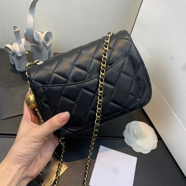 

designer leather messenger bag women's leather 2022 new summer one shoulder chain cosmetic bag