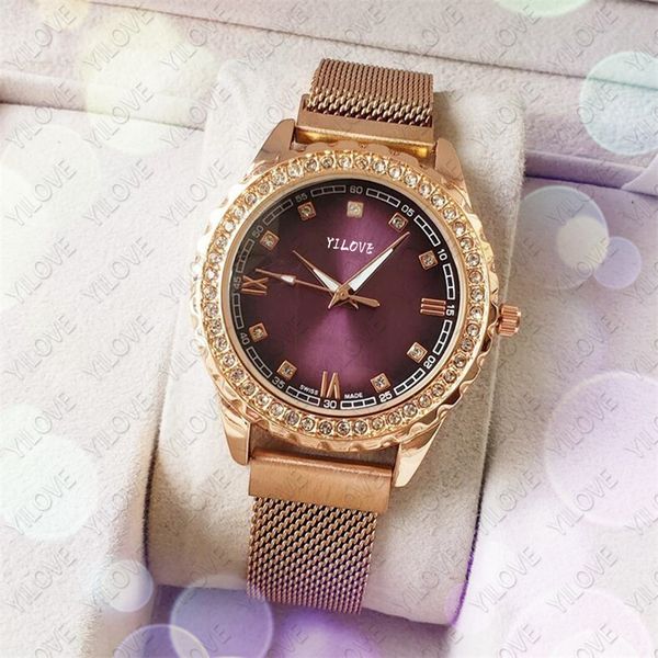 Womens Diamonds Big Designer Gold Watch Fashion Luxury Cinturino in acciaio inossidabile Orologio al quarzo Movimento importato Impermeabile Business Orologi da polso di qualità superiore