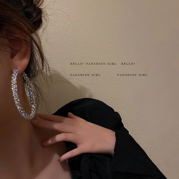 

925 silver stud rhinestone-encrusted geometric round ring earrings european and american fashion high-key dignified ear ring personality sim, Golden