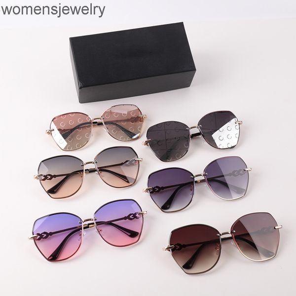 

classic adumbral sunglasses fashion classic glasses with dark lenses design for man woman full frame 6 colors multiple optional high-quality, White;black