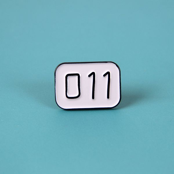 

stranger things tv shape cute enamel brooches pin for women girl fashion jewelry metal vintage brooches pins badge wholesale gift s1000, Blue