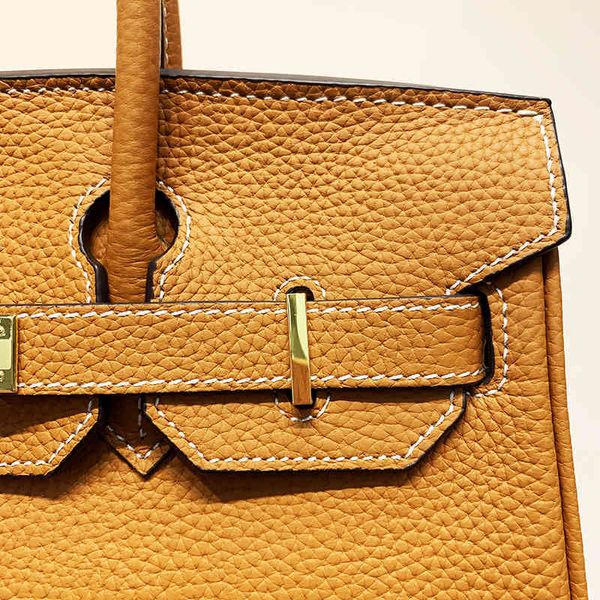 

fashion women handbags heme 2022 leather women's litchi patterned head layer cow bag 30cm large capacity single shoulder messenger
