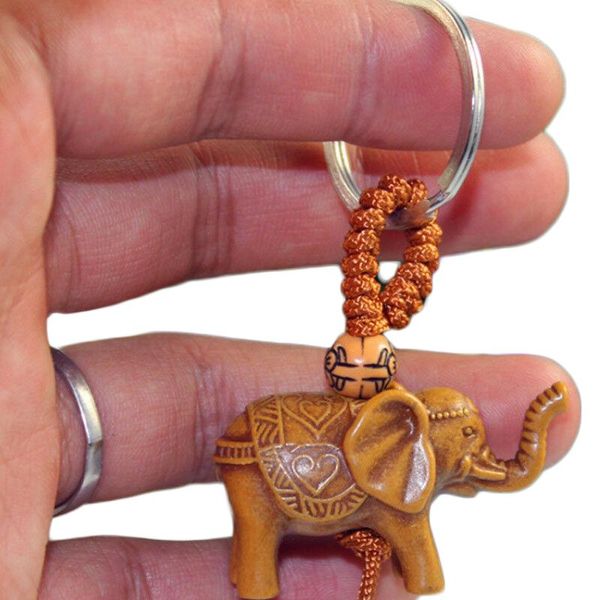 Schlüsselanhänger 1-2 Stück Elefant Schlüsselanhänger Pfirsich Holzschnitzerei Reichtum Glückstier Schlüsselanhänger Anhänger Frauen Taschen Pom Charm Home Ringe