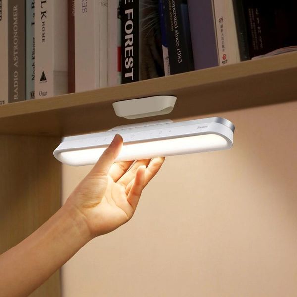 Lampade da tavolo Baseus Lampada da scrivania a sospensione LED magnetico a carica continua Dimmerabile Luce notturna per armadio Armadio Tavolo