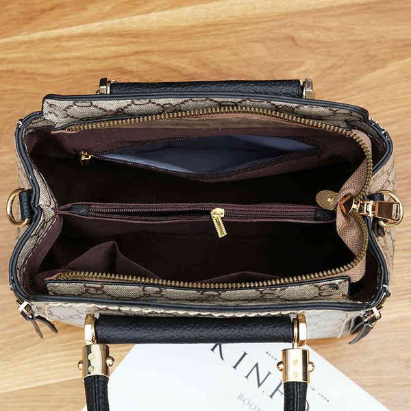 

factory direct sale new hand vintage port style single shoulder contrast color msenger ins super fire women's tote bag designer