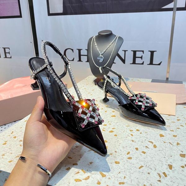 

heel type inlaid brick carries the belt design women summer new style sandal suits recreational work, Black