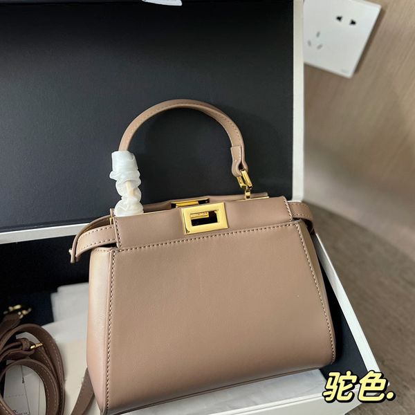 

lady bag leather bags 2023 luxury r brand fashion shoulder handbags women thread chains bag clutch purse cross body totes artwork wallets