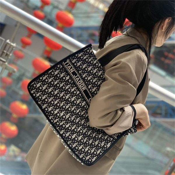 

53% off online sale fashion one large capacity tote mommy work shopping