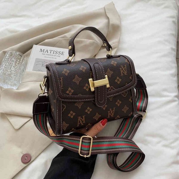 

factory wholesale bag women's 2022pu printed single shoulder bag postman's small square versatile messenger fashion b1qi