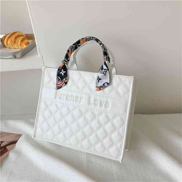 

70% factory online sale large capacity spring and summer atmosphere silk scarf hand red tote bag