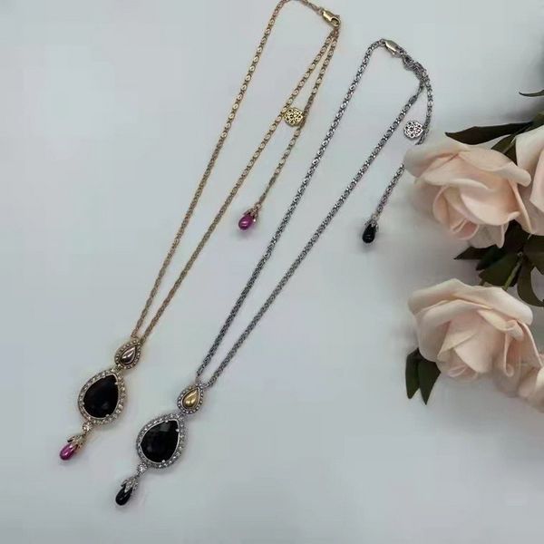 

new designed skulls black crystal love hearts pendants women's necklace ladies vintage brass pearly necklaces designer jewelry 032, Silver