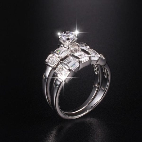 Ringos de cluster Fashion Princesa corte seis garras de 1,2ct Conjunto de diamantes 2-em 1 Luxury 10kt White Gold Cocktail Wedding for Women JewelryCluster