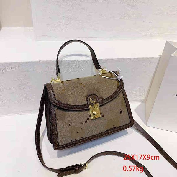 

factory direct sale 2022 new g family hand women's letter one shoulder msenger bag versatile small square designer