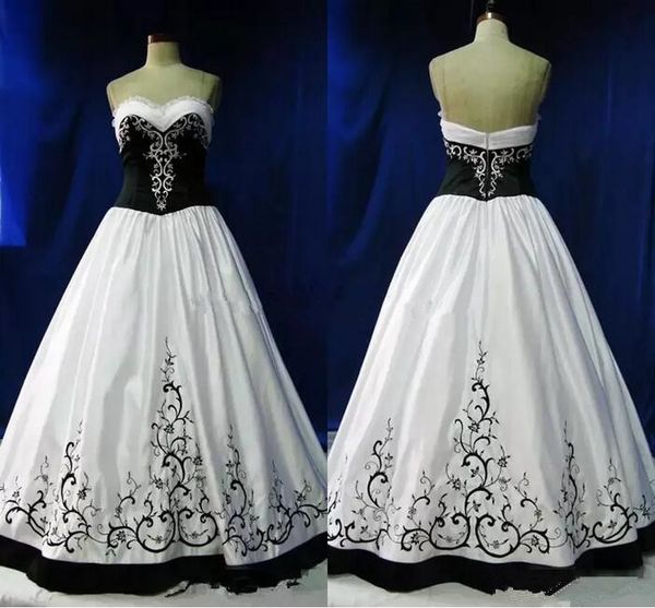 

vintage gothic country wedding dresses black and white embroidery beades sweetheart bridal gowns vestidos de novia plus size1823