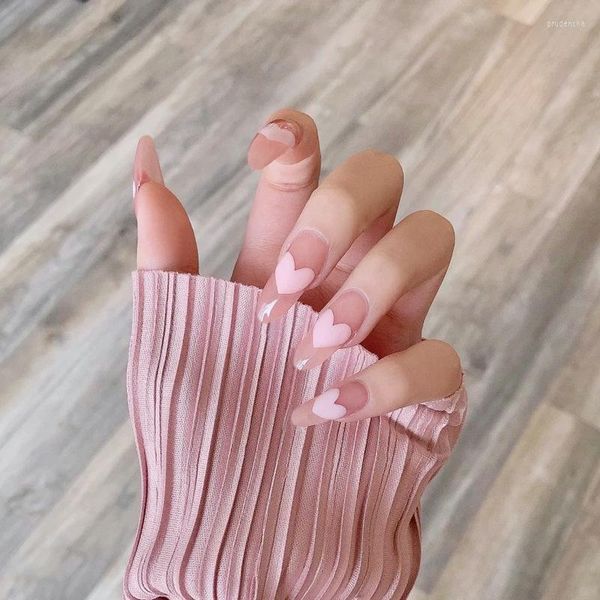 False unhas 24pcs cor rosa com pêssego com padrão de coração comprimido de unha acabada de unha linda manicure removível prud22