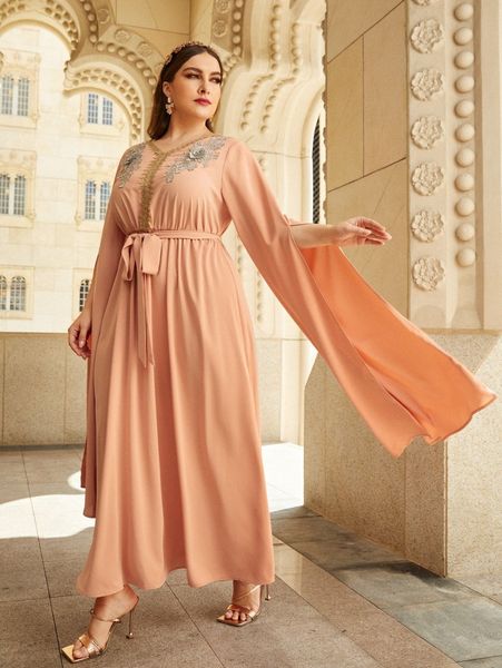 

plus slit sleeve floral applique belted dress w1tc#, Black