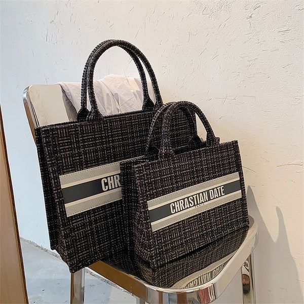 

purses aa new fashion big tide net red checkered hand high sense foreign style armpit bag korean tote bag