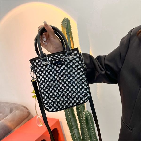 

62% off 2022 new designer bags net red same triangle flash tote women's high-grade diamond inlaid mini portable messenger fashion