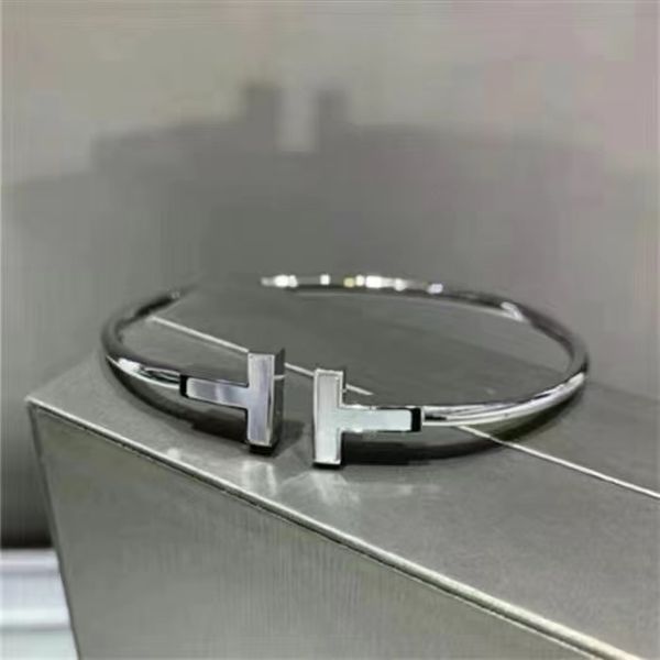 

brand designer bracelets bangle for mens and women for engagement wedding couples lovers gift luxury jewelry promise t, Black