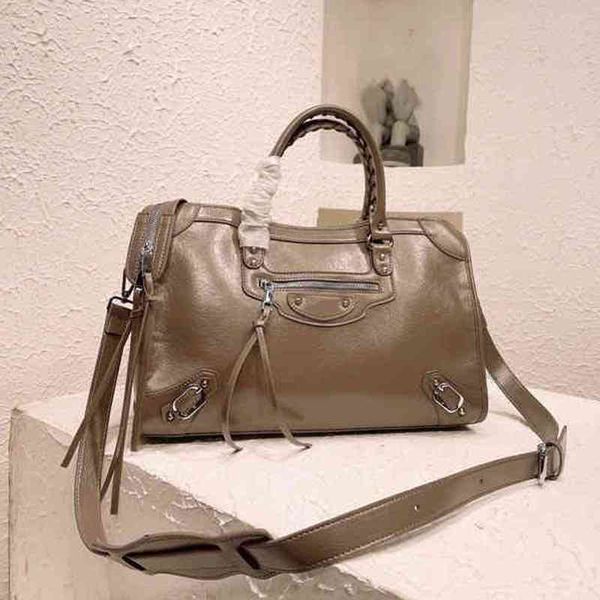 

classic city handbag handle tote bag women designer luxury motorcycle shoulder bagss crossbody large capacity metal buckle packs 220315