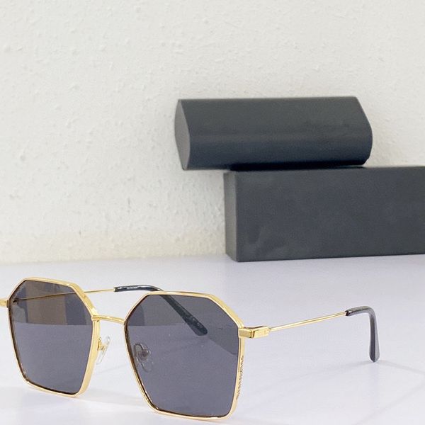 

sunglasses for women summer 0198 style anti-ultraviolet retro plate full frame fashion eyeglasses random box, White;black