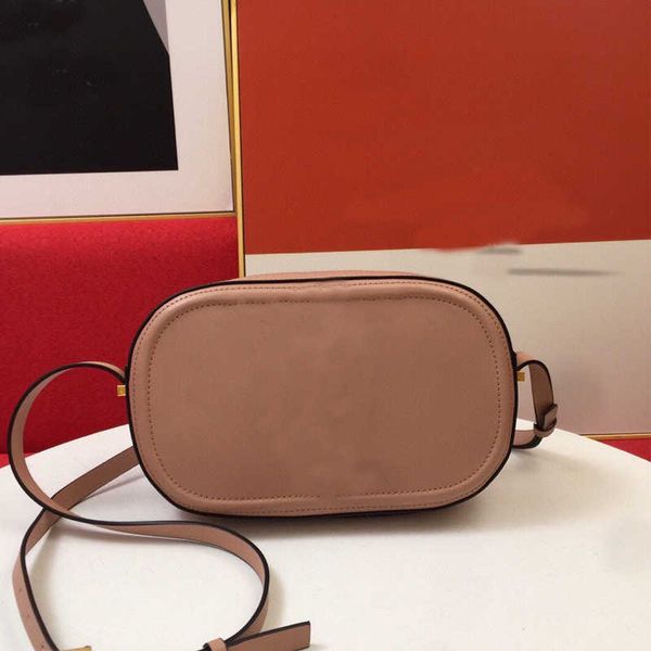 

cowhide leather camera bag cross body bags pouch clutch female purse women wallets large letter deco purses cameras wallets