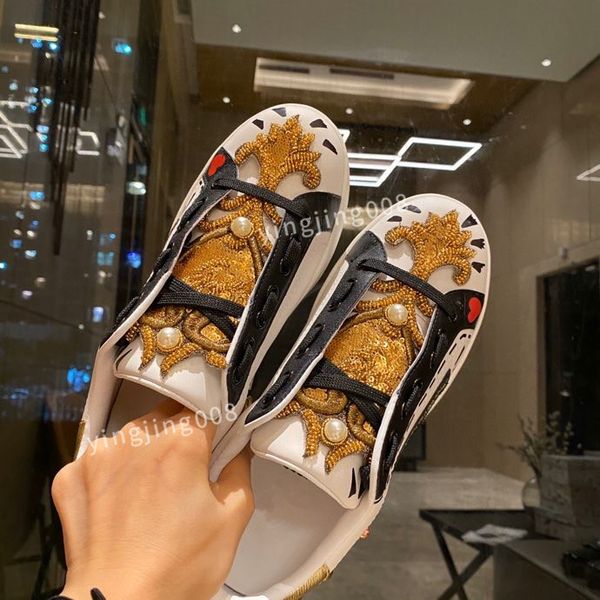 

2022 the latest men's flat casual ports white shoes leather material comfortable upper feet soft soles versatile youth size35-41 cx2010, Black