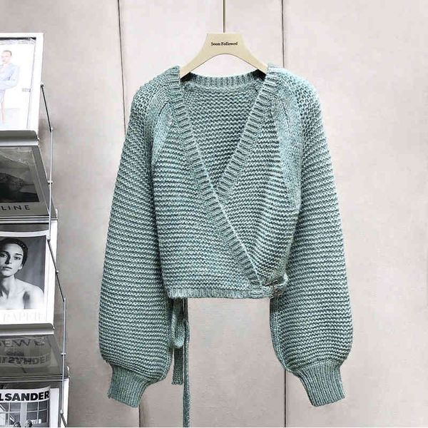 

women's knits & tees special price cardigan knitted bottomed shirt female winter celebrity temperament v-neck lantern sleeve solid colo, White