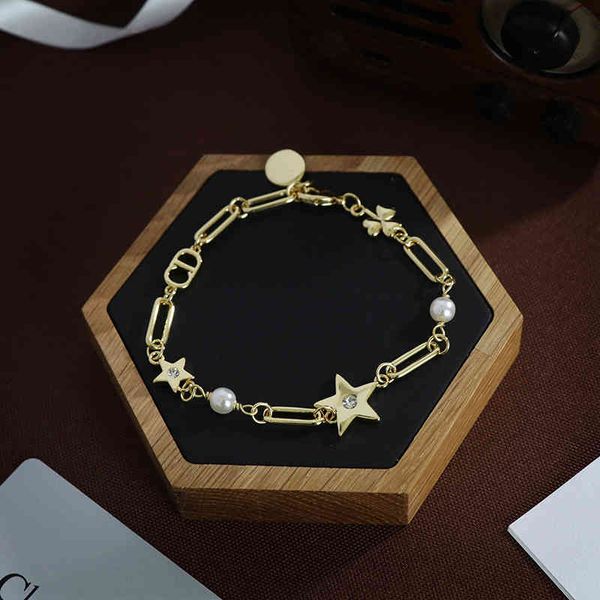 

2022 factory wholesale family's new star bracelet in, Black