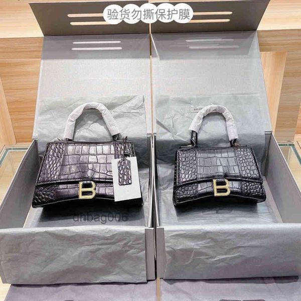 

multi pochette large capacity real leather bag women luxurys designers bags 2022 handbags purses tote 19 handbag flap zhouzhoubao123 nfcm
