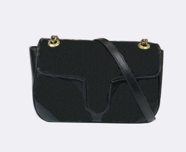 

luxurys designers bag heart v wave pattern women crossbody tote shoulder bags luxury pu leather strap messenger handbags double letter purse