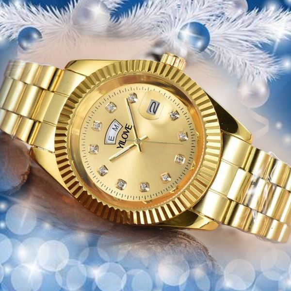 Designer de moda de luxo Classic Watch Men Ladies Automático Dating Quartzo Relógios tamanho 40mm Ring Sapphire Sapphire Resistência à água de vidro