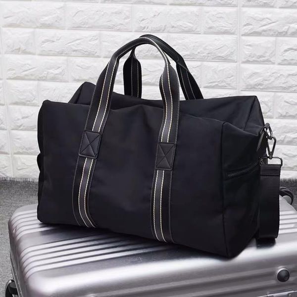 Bolsa de viagem de negócios para homens Bola Oxfords Bolsa de grande capacidade Turister Bagagem curta-ombro de ombro de ombro de curto-ombro