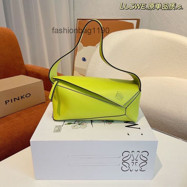 

handbags loews 2022 women designer bags underarm geometric leather small single pill 936t