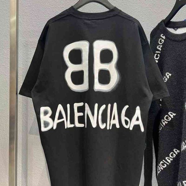 

2022 designer bal t shirt high version paris spring and summer new style bb luminous graffiti letters the back embroidered short sleeve t-sh, White;black