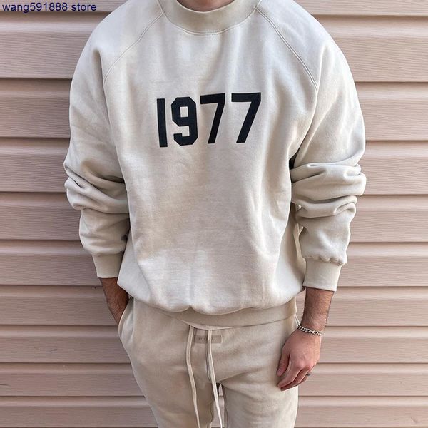 

2022 fashion brand design essential fall winter hoodie fear double line 1977 flocking printing high street fog fleece round neck sweater, Black
