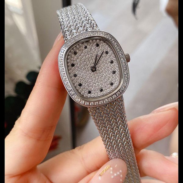 Klassische Damen Fashion Watch Quartz Bewegung Silberriemen Diamant Dial Einzigartige Vintage Style Uhren Geschenk für Frauen 29.6 26,6 mm Montre de Luxe