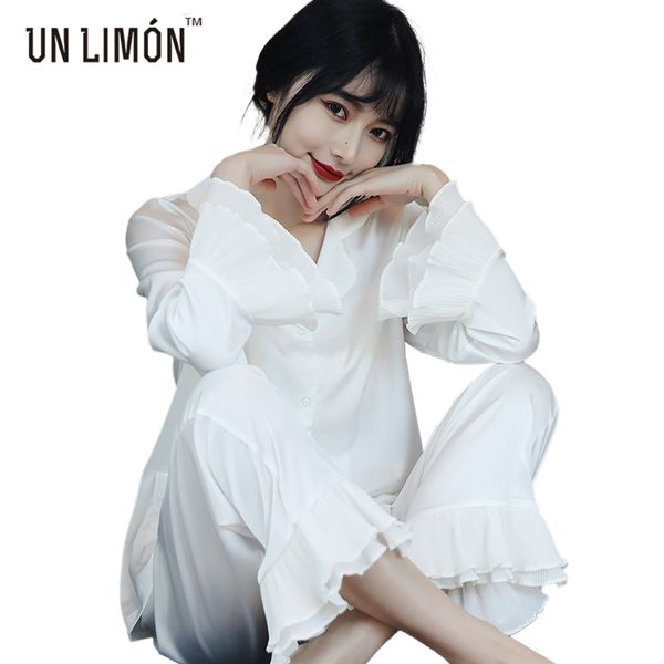 

unlimon women 2pcs pajamas set ice silk flared long sleeve v neck and pants homewear, Black;red