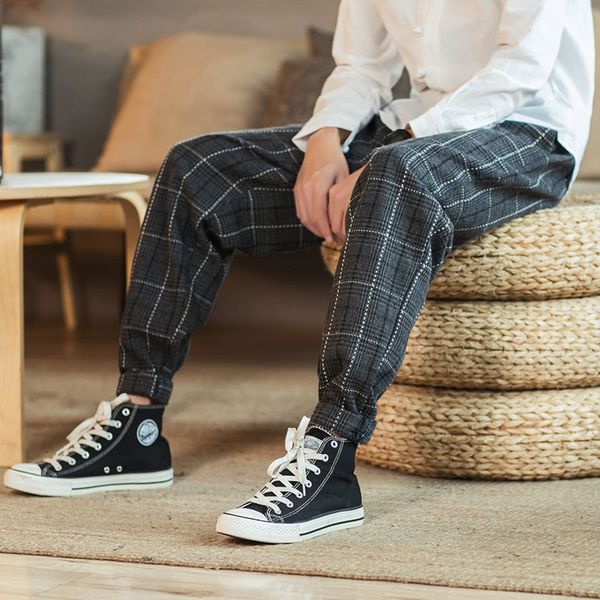 

mrgoldenbowl men's plaid straight harem pants korean man loose anklelength trousers college streetwear male casual sweatpants 220816, Black