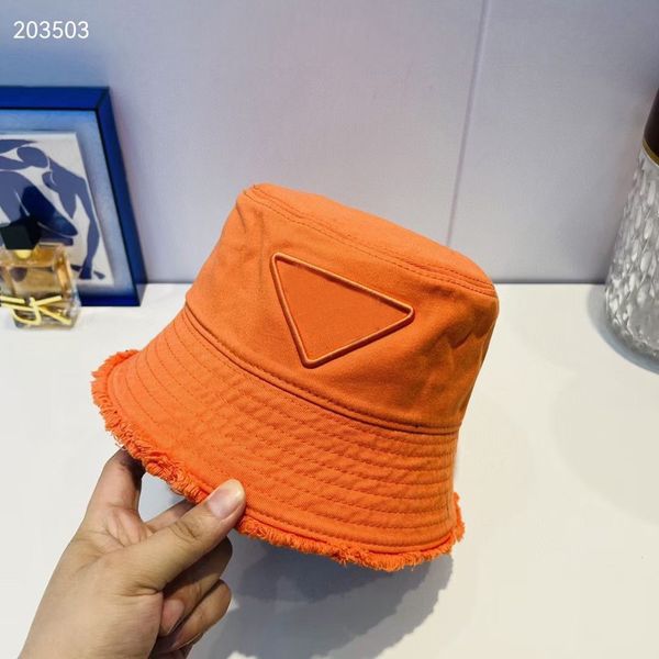 Designer Seau Chapeaux Pour Hommes Sun Caps Orange Lettre Broderie Chapeau Glands Triangle Cap En Plein Air Femmes Pêcheur Chapeau Marque De Luxe Visière Nouveau