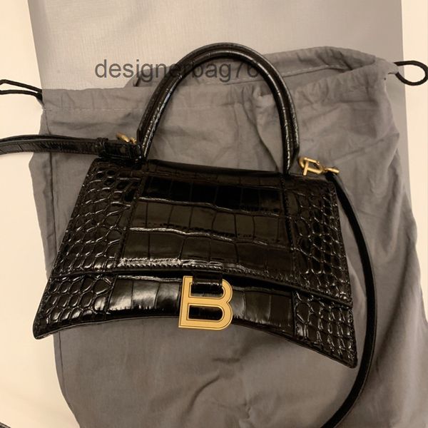 

2022 luxurys b leather bag female designer hourglass bags home bbalencaigss crocodile pattern portable one shoulder messenger yb8s