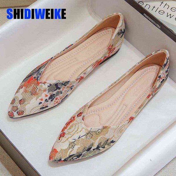 

flat shoes women summer spring fashion soft casual shoes retro pointed toe women work shoes printing large size 41 42 43 ad1881 220519, Black